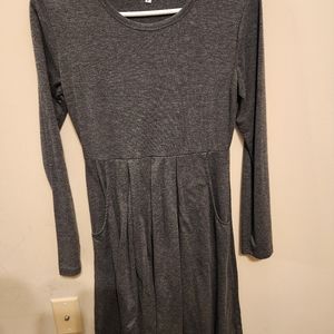 Nwot Gray long sleeve midi dress NWOT